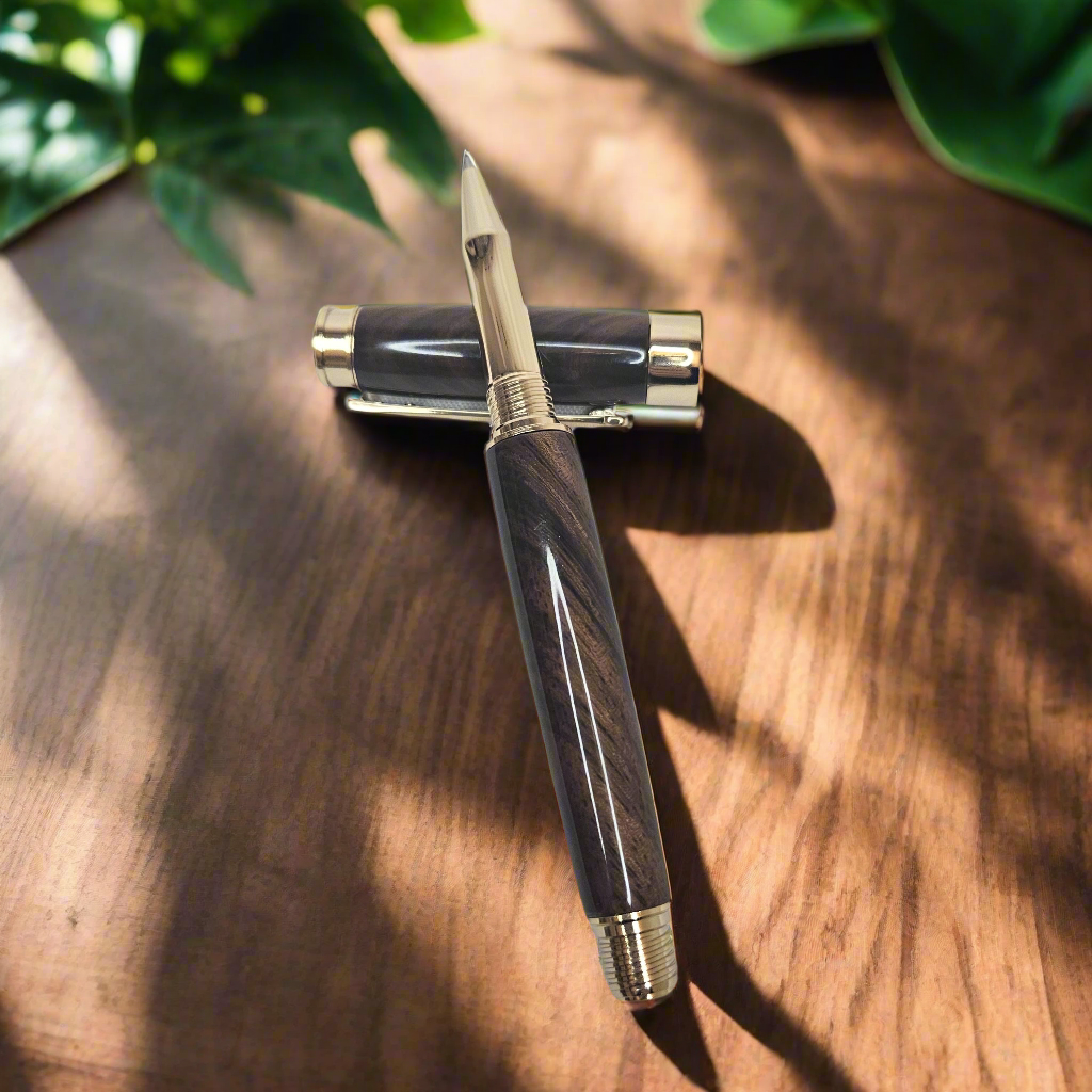 Monterillo Rosewood Rollerball Pen with Gold Hardware